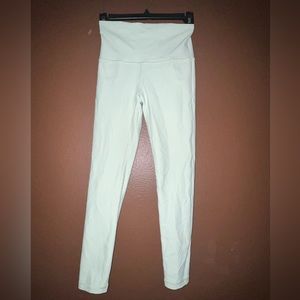 Workout Leggings. Mint color.